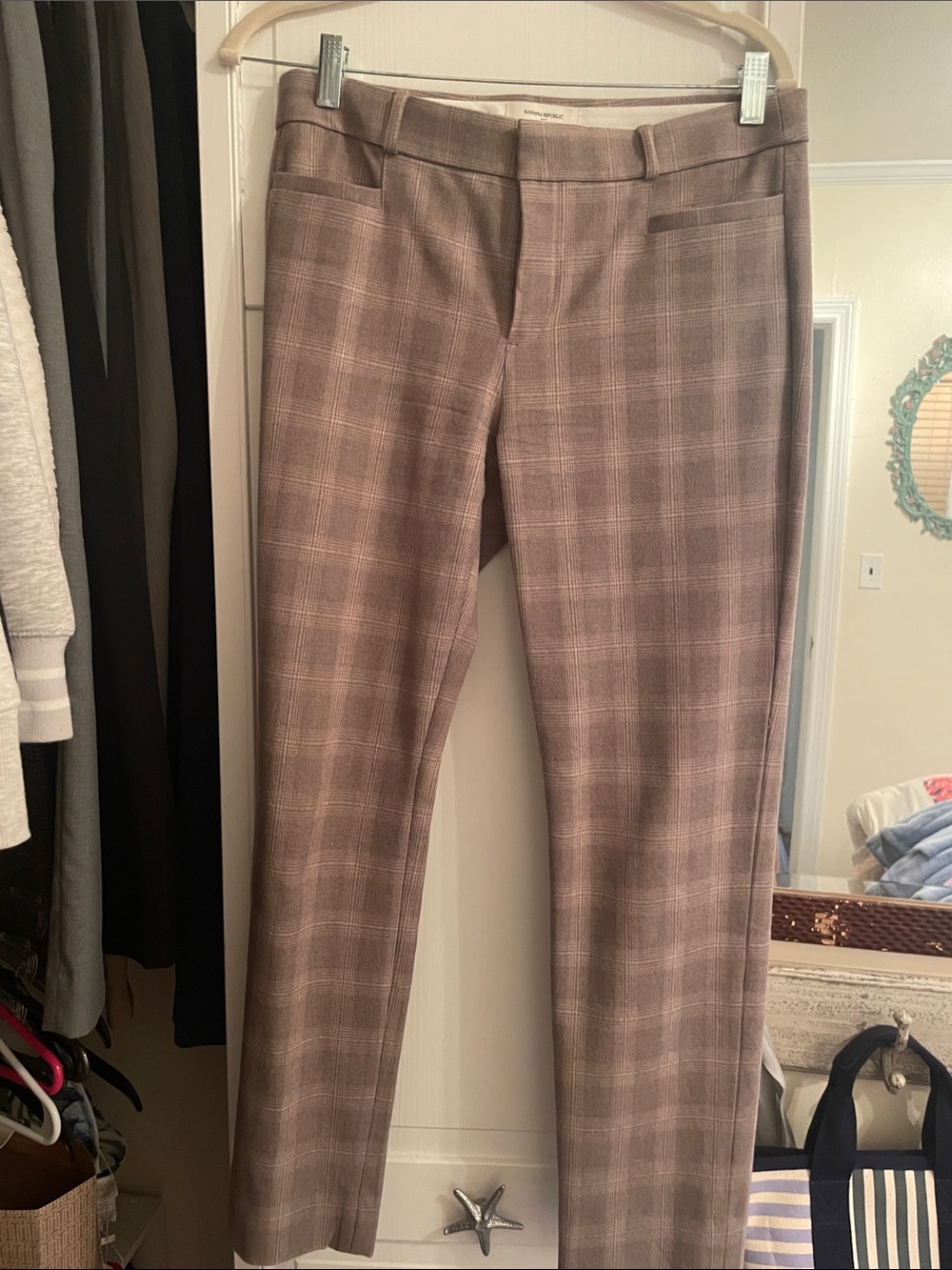 Banana Republic Taupe Plaid Cropped Dress Pants